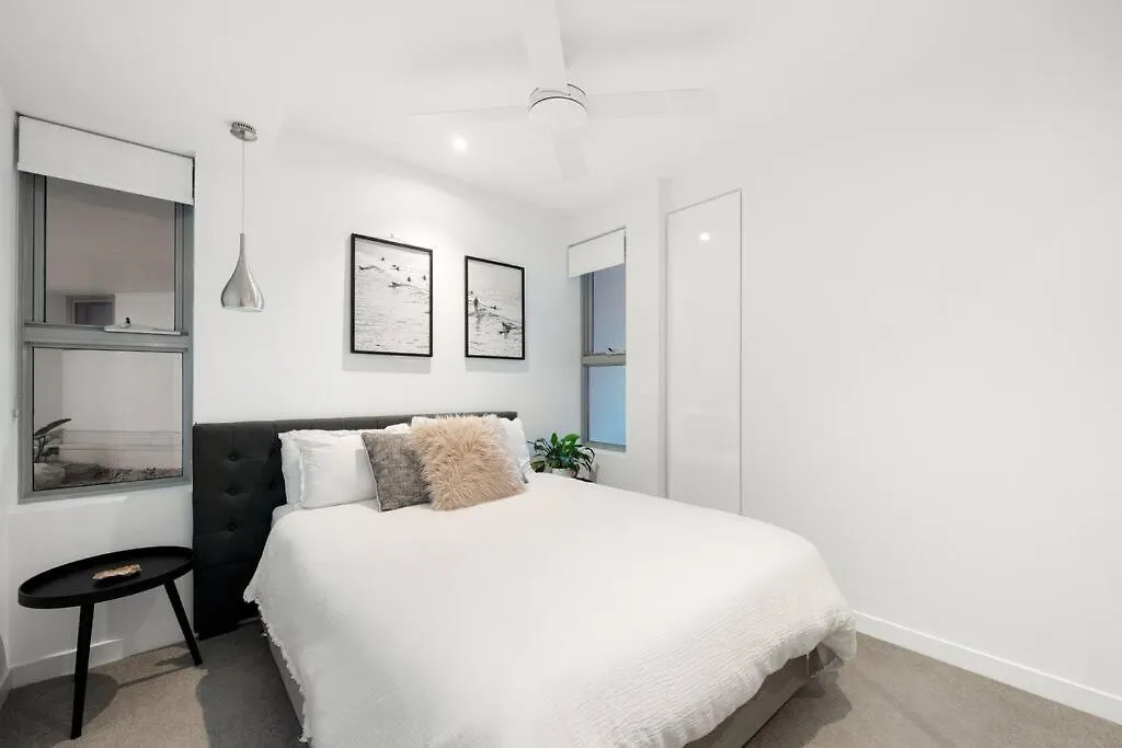 Bokarina Beachfront Apartment