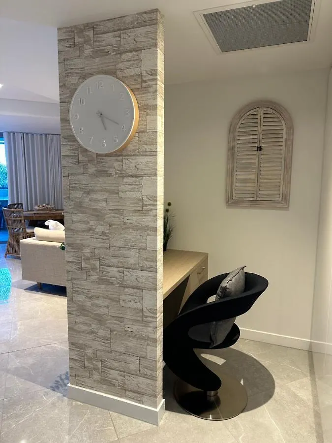 Bokarina Beachfront Apartment